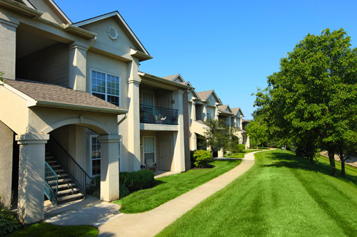 Comfortable Apartments In Overland Park KS Near JCCC