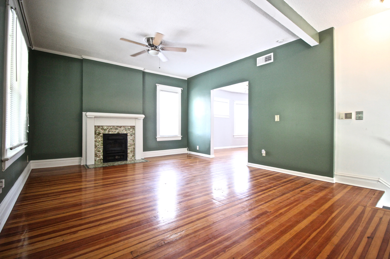 3940 3942 Roanoke Duplex