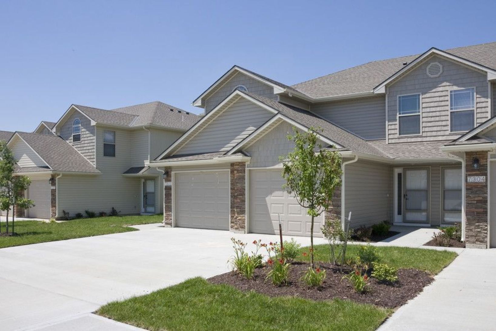 Arbor Mist Townhomes