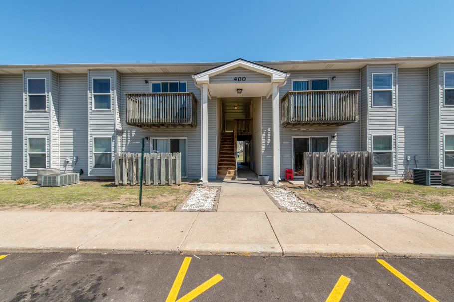 Sun River Apartments